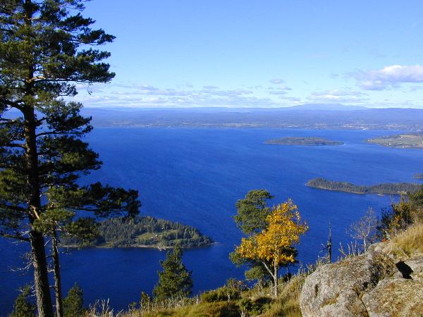 ティーリフィヨルド湖